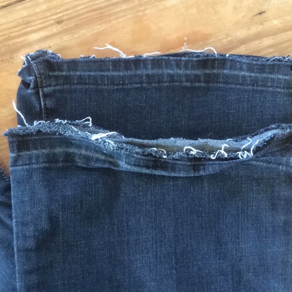 Levi’s 8 M Drk Rinse with Distressing Bootcut - Picture 3 of 8
